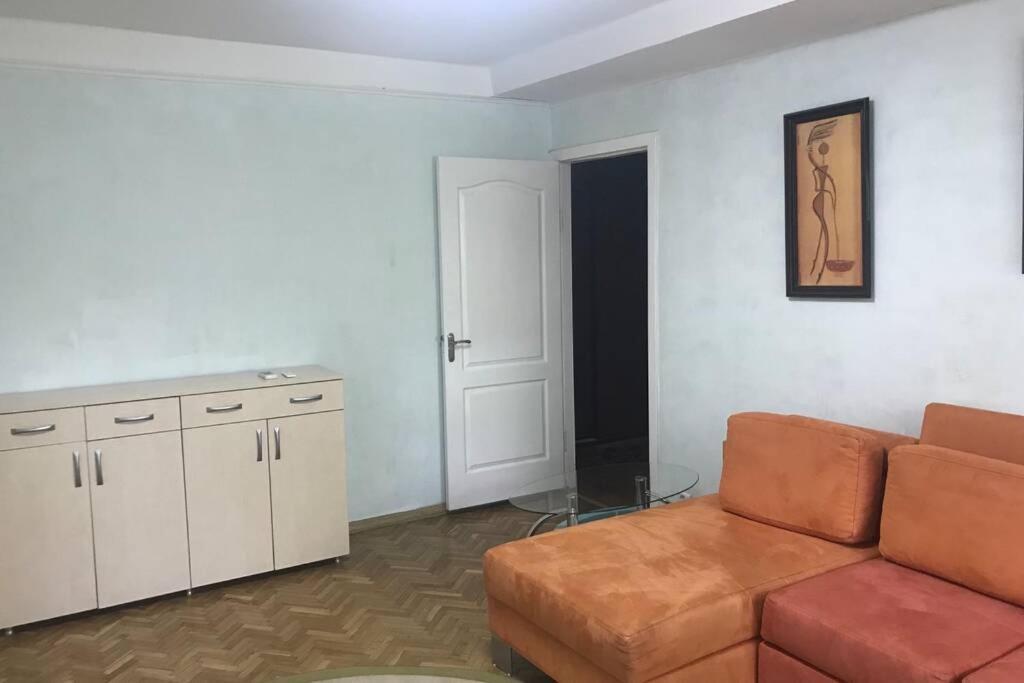 Уютненькая Квартирка Kiew Exterior foto