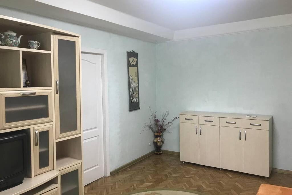 Уютненькая Квартирка Kiew Exterior foto