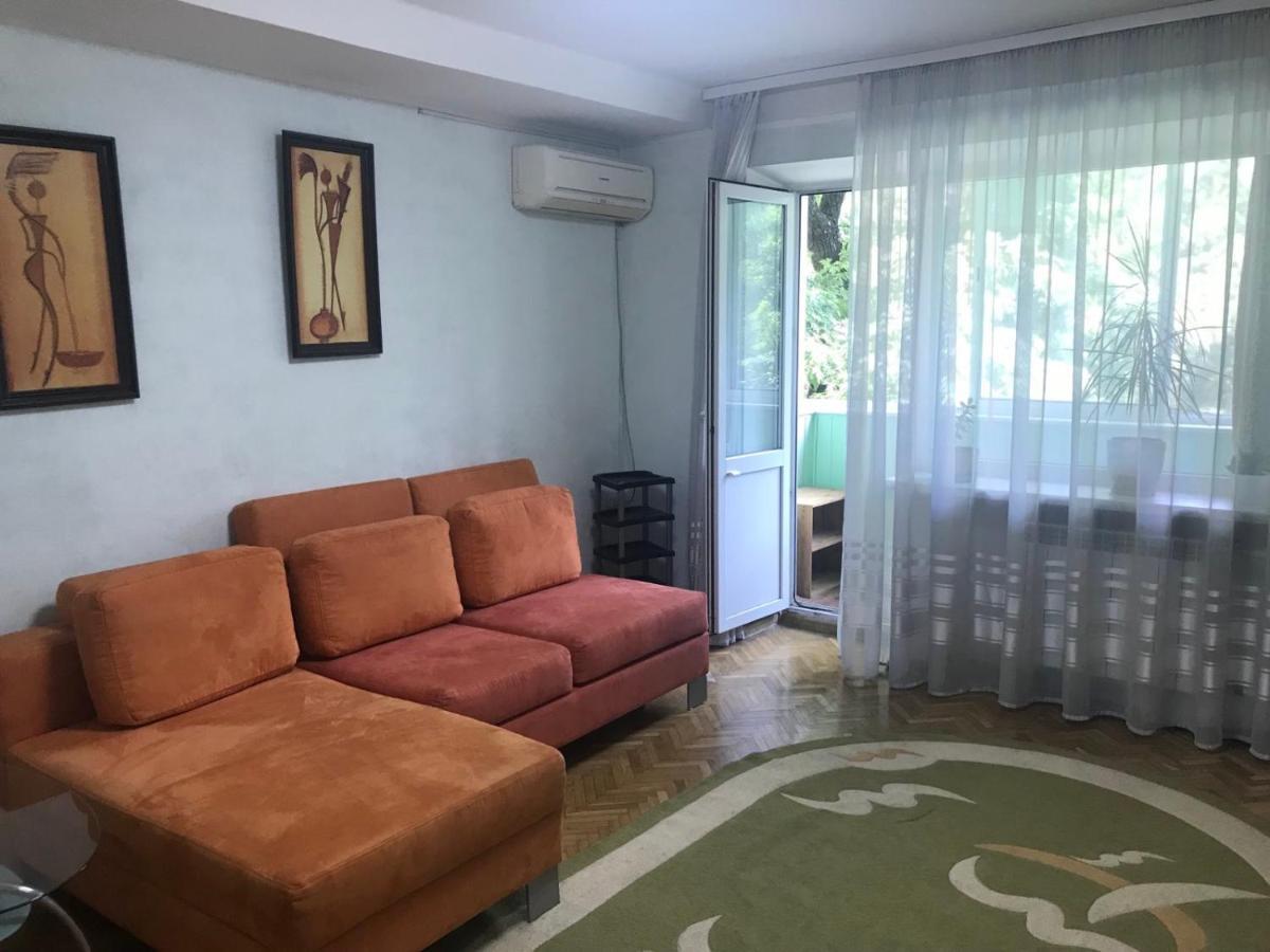Уютненькая Квартирка Kiew Exterior foto