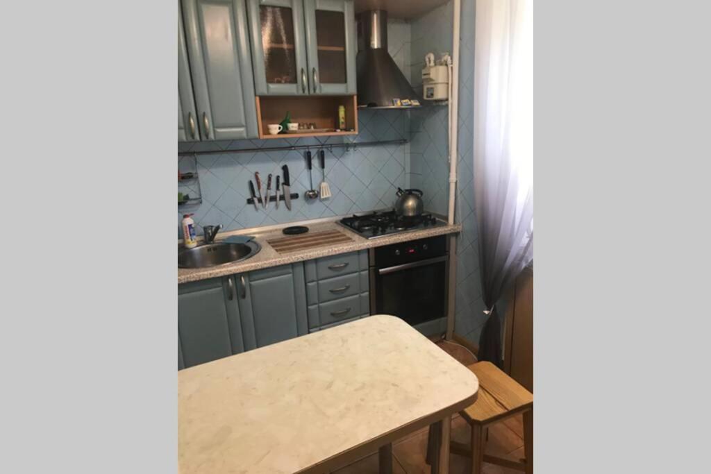 Уютненькая Квартирка Kiew Exterior foto